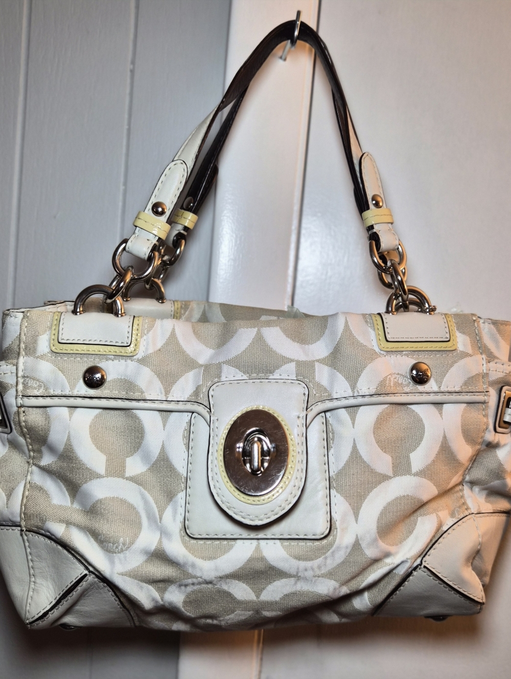 Coach Peyton Op Art Carryall Satchel Bag Tote 14515 – Ivory/White